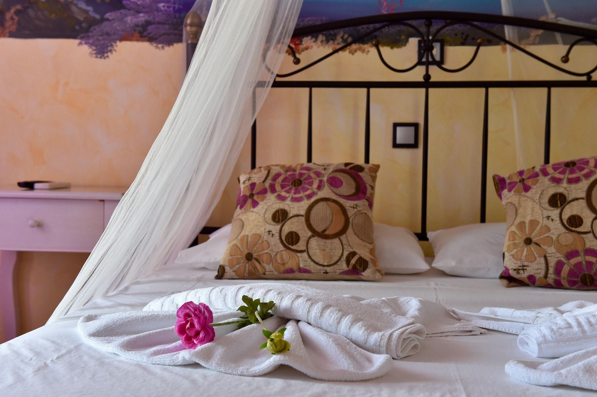 Alikí Aphrodite Boutique Hotel מראה חיצוני תמונה