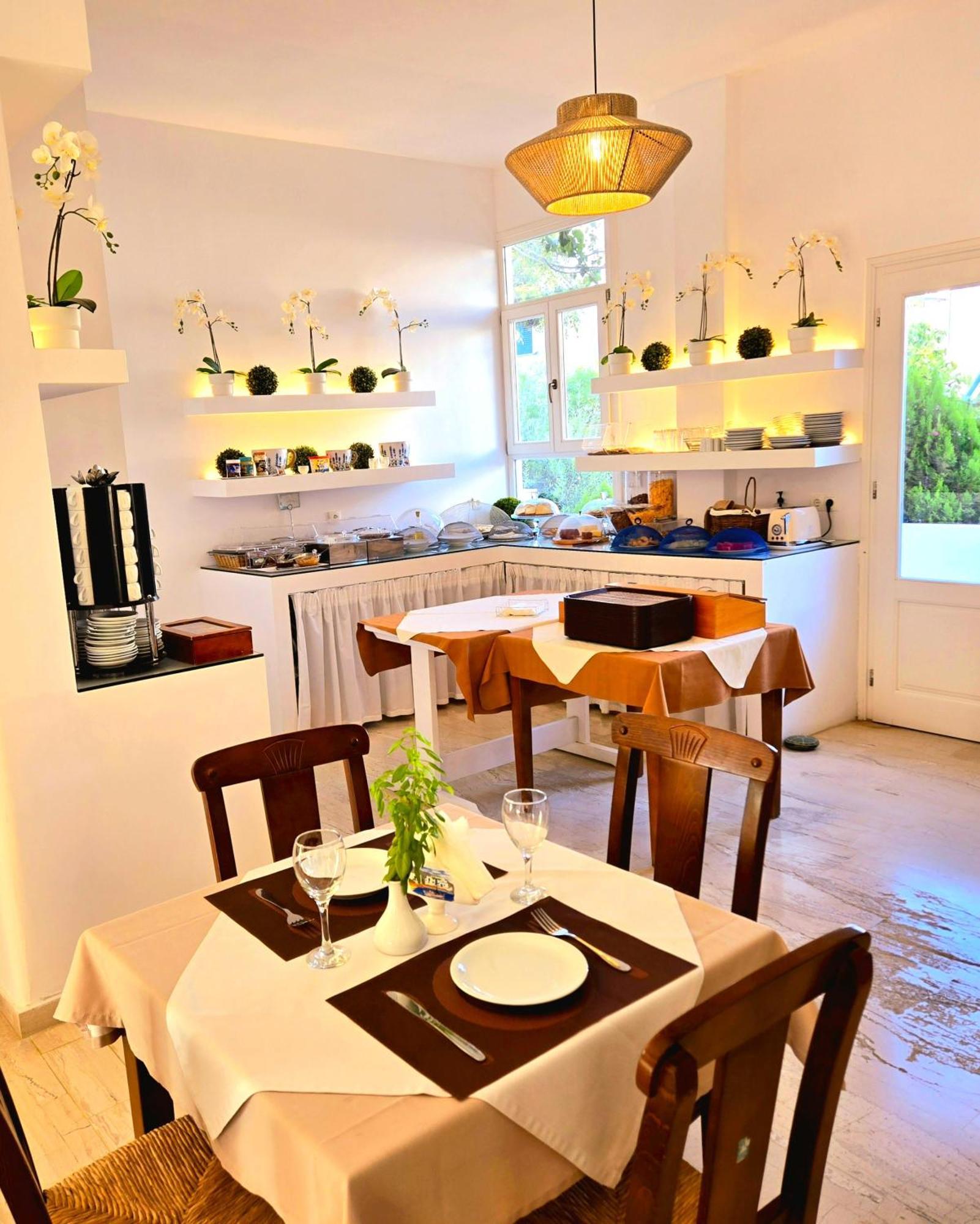 Alikí Aphrodite Boutique Hotel מראה חיצוני תמונה